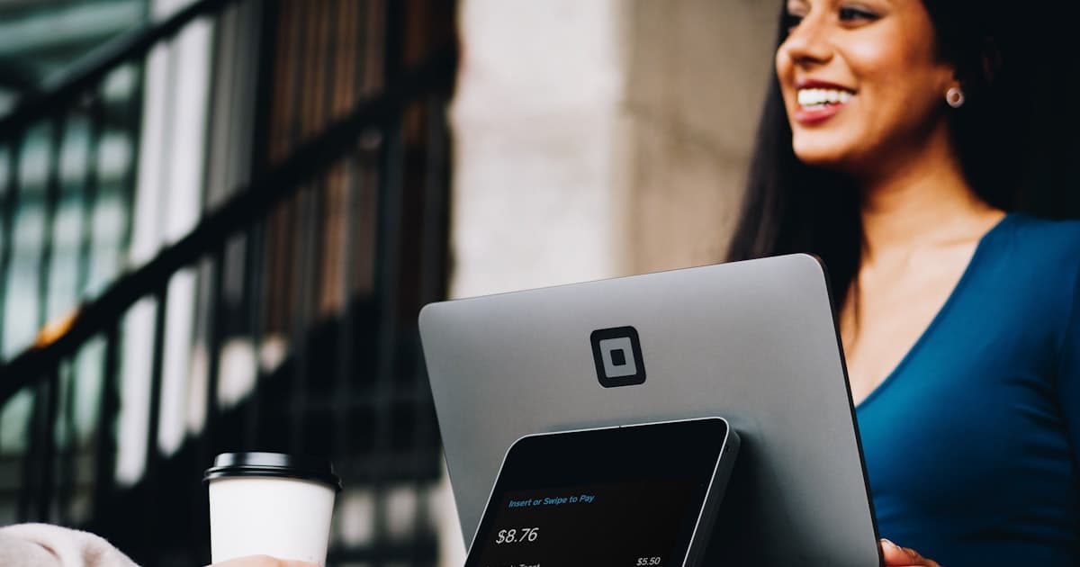 The Link Between CX and Online Reviews